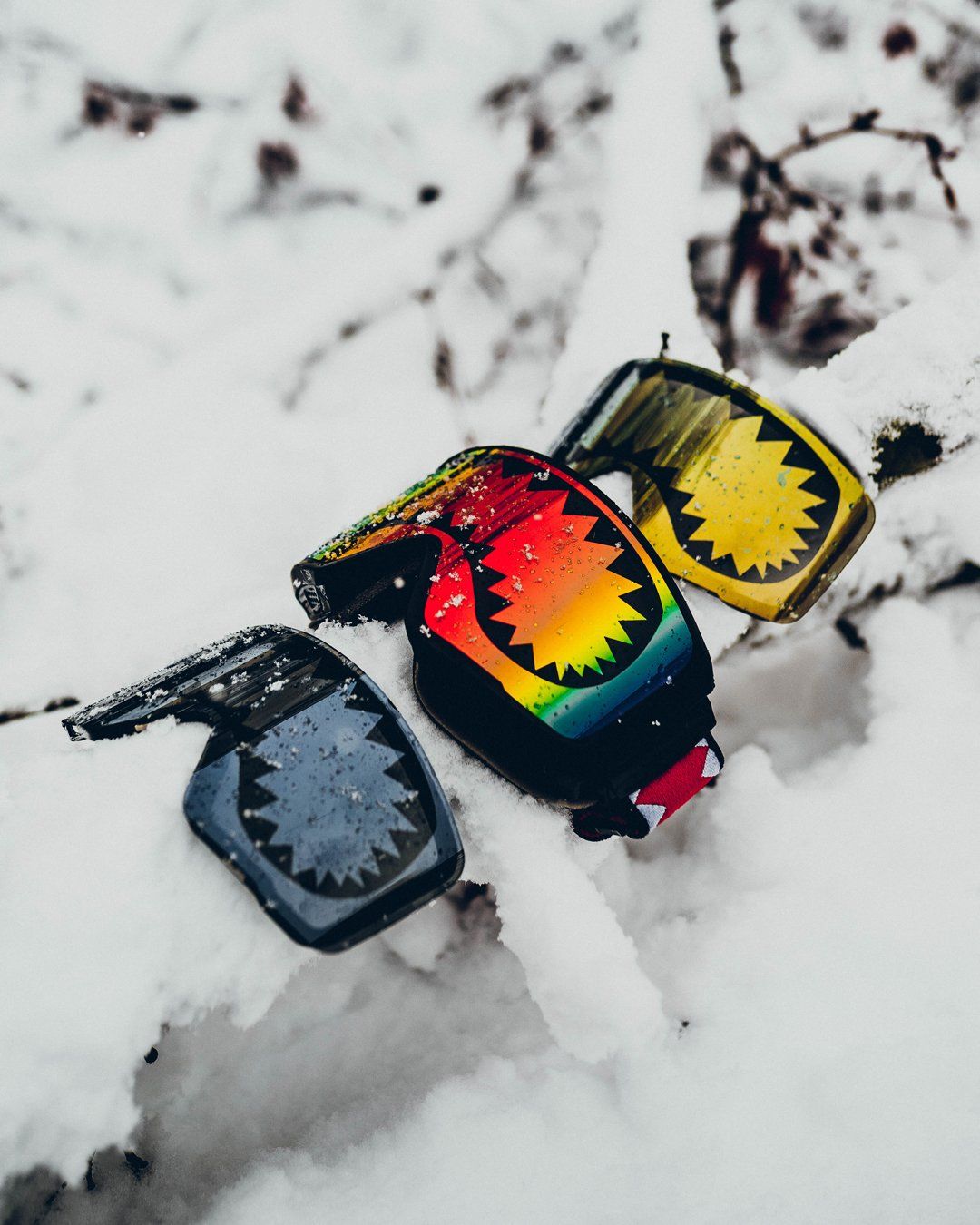 Limited Edition SPRAYGROUND SHARK GOGGLES WITH 3 INTERCHANGEABLE LENS