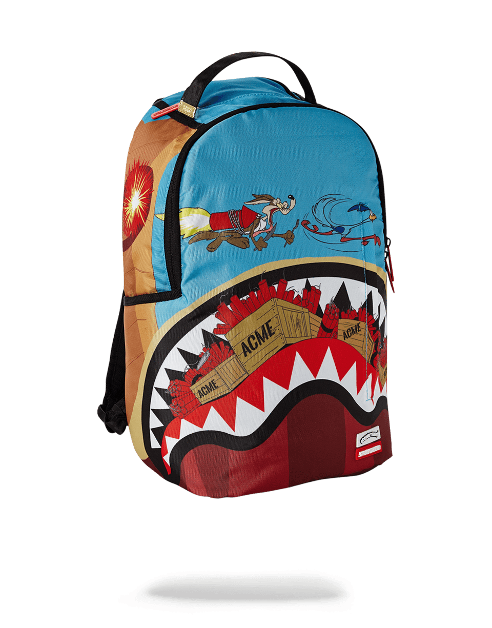 Limited Edition COYOTE VS ROADRUNNER SHARK