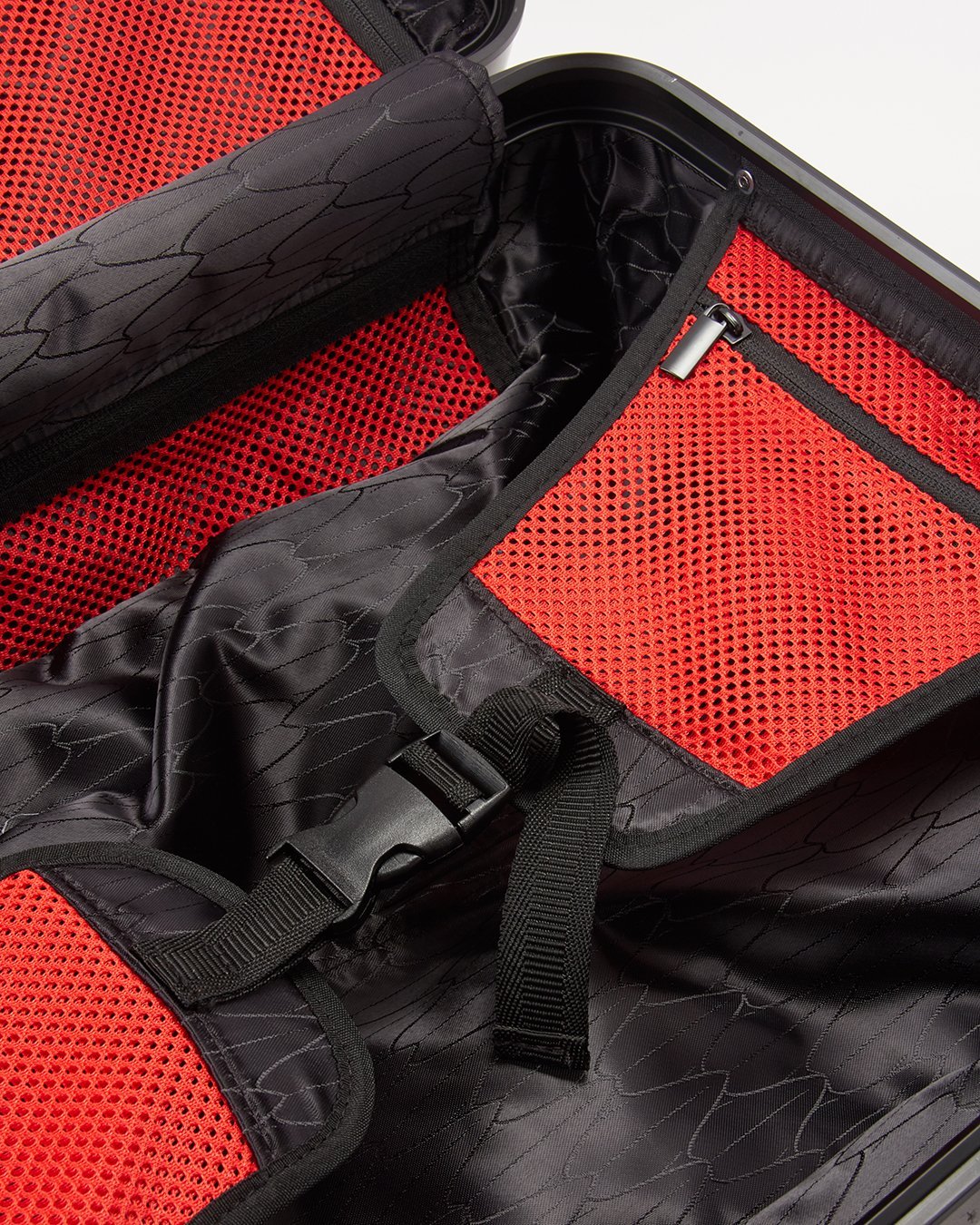 Limited Edition 3AM SHARKNAUTICS 29.5 FULL-SIZE LUGGAGE