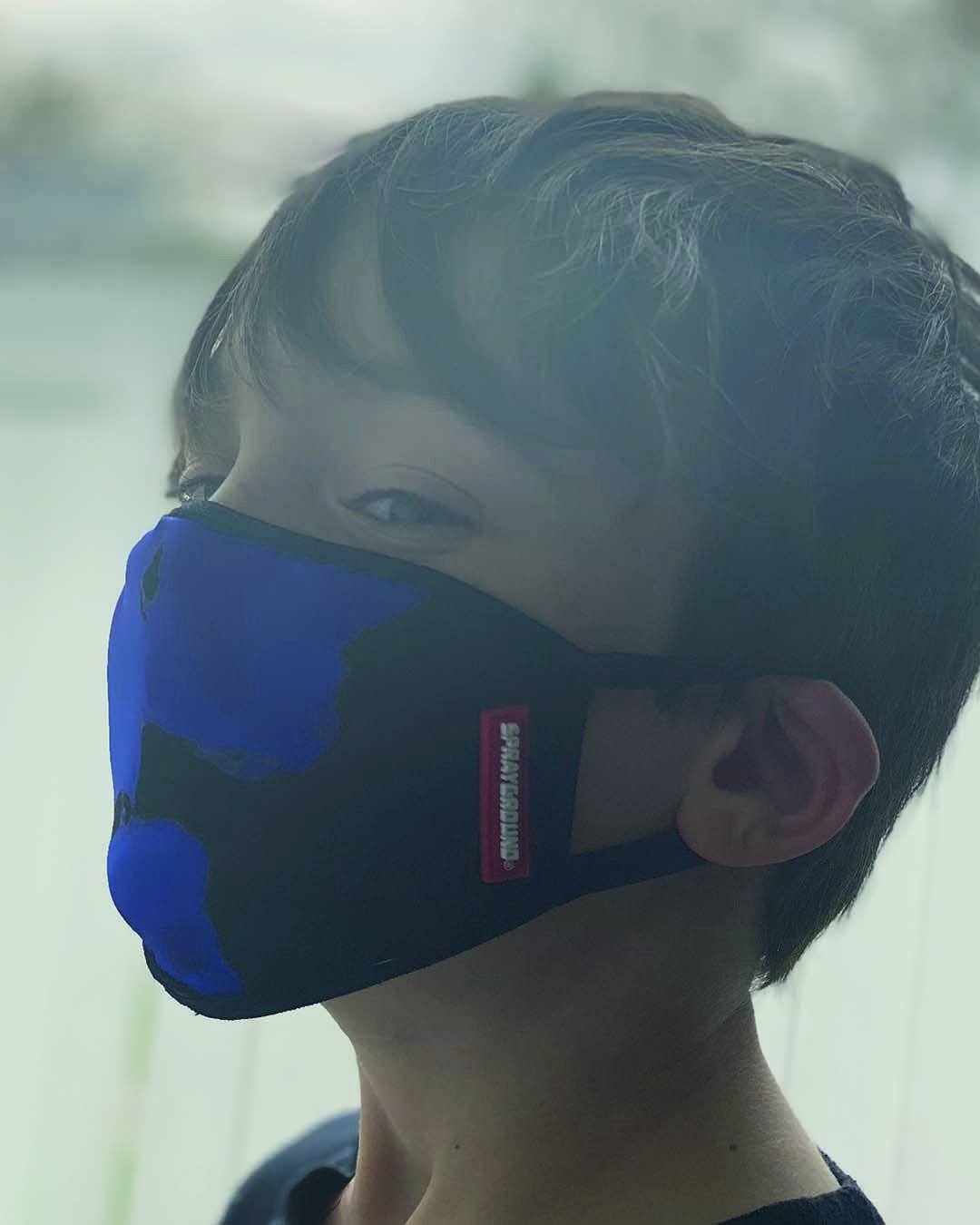 Limited Edition KIDS COLOR DRIP MASK CLASSIC FIT