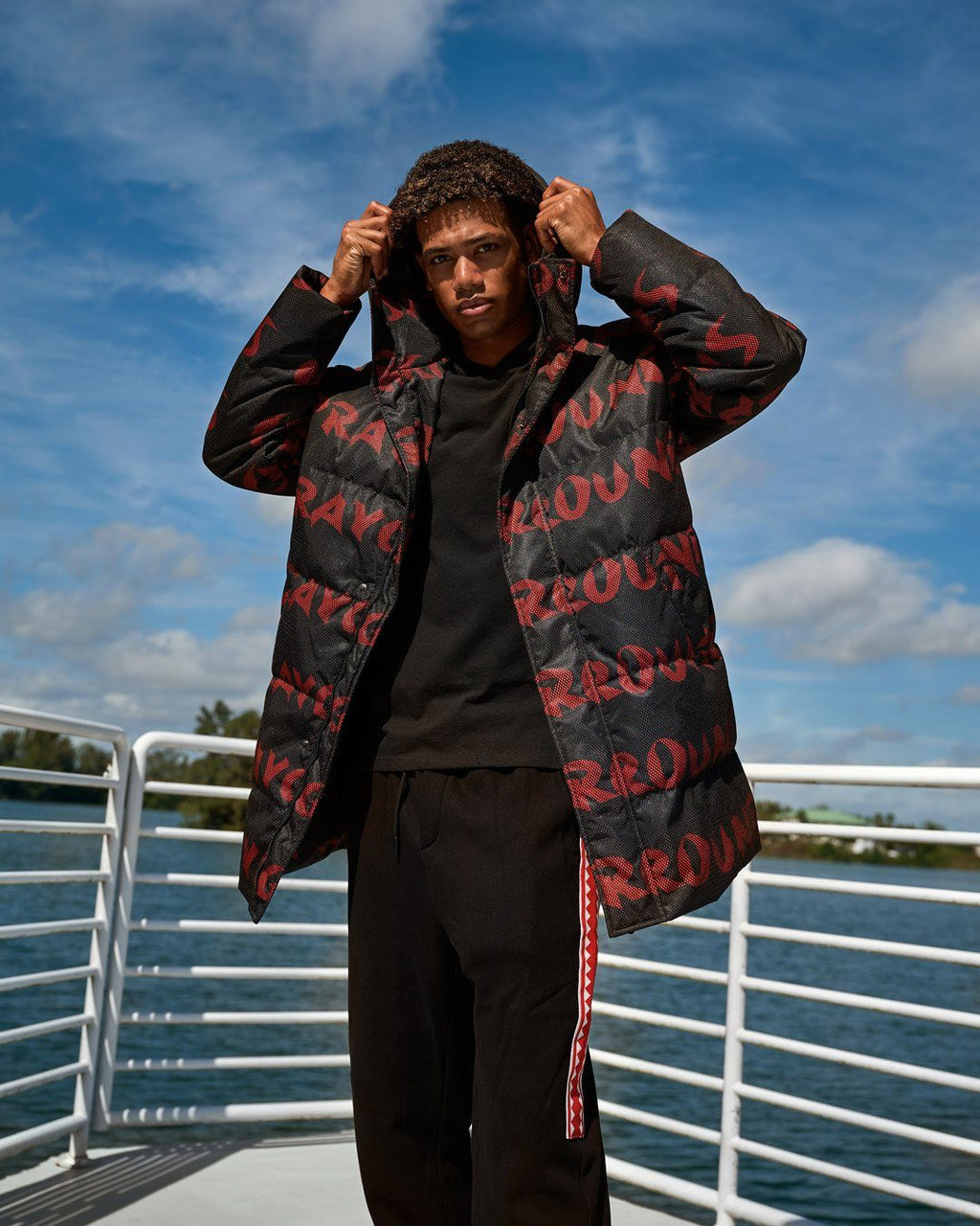 Limited Edition SG GRAFFITI PUFFER JACKET BLACK
