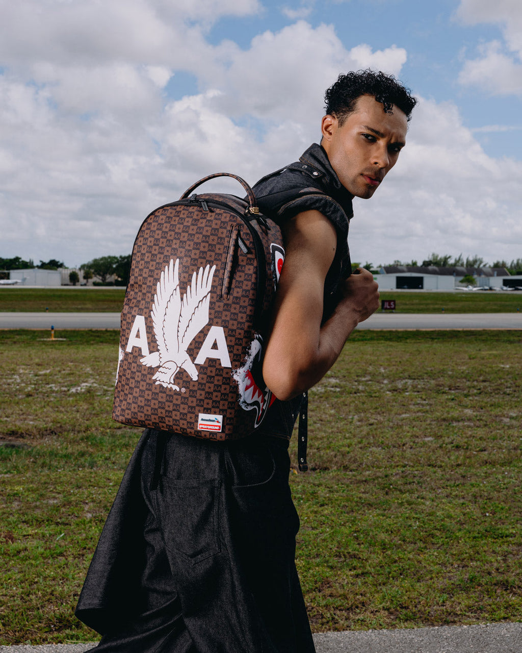 Limited Edition AMERICAN AIRLINES 100 YRS -AA TAKES FLIGHT BACKPACK