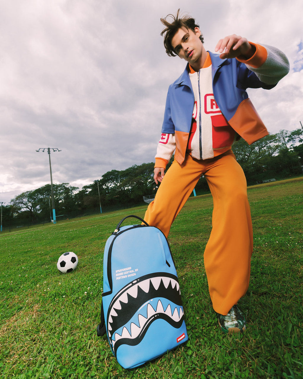Limited Edition SHARK CENTRAL BUBBLE SHARK SKY BLU BACKPACK