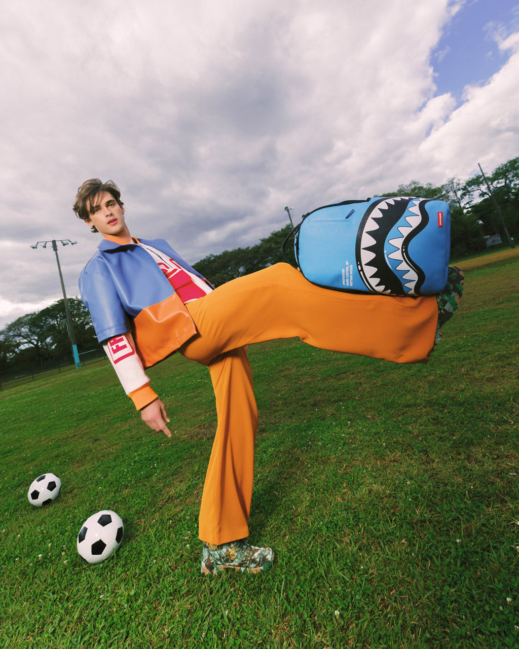 Limited Edition SHARK CENTRAL BUBBLE SHARK SKY BLU BACKPACK