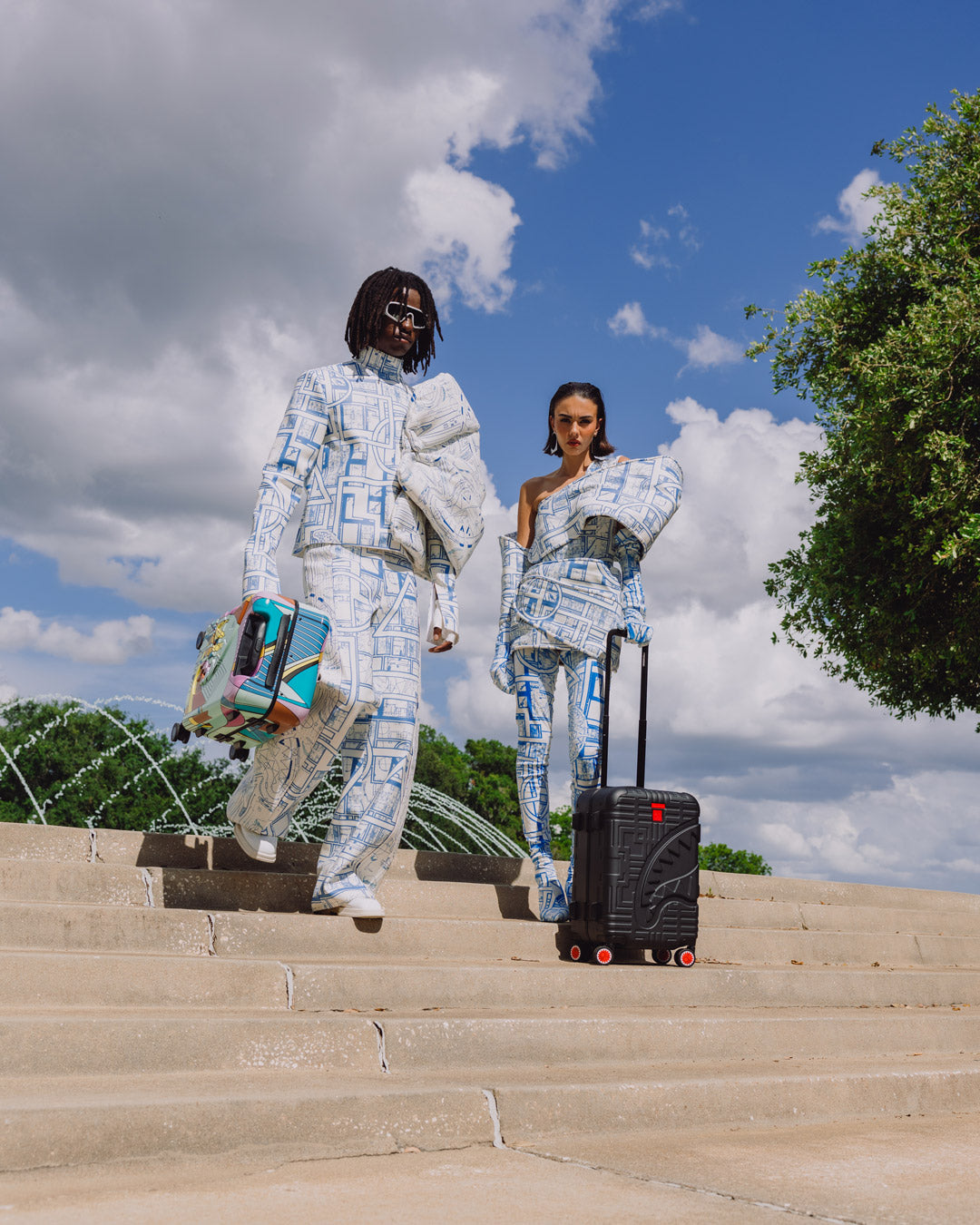 Limited Edition FRANK LLOYD WRIGHT COLLAB HARD SHELL LUGGAGE
