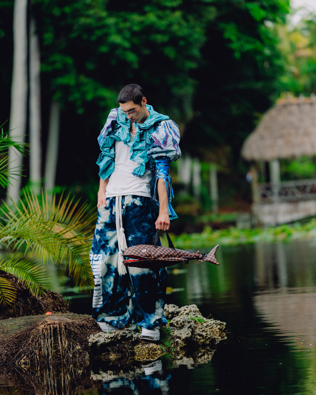 Limited Edition SHARKS IN PARIS GRIN & GRIND SHARK DUFFLE