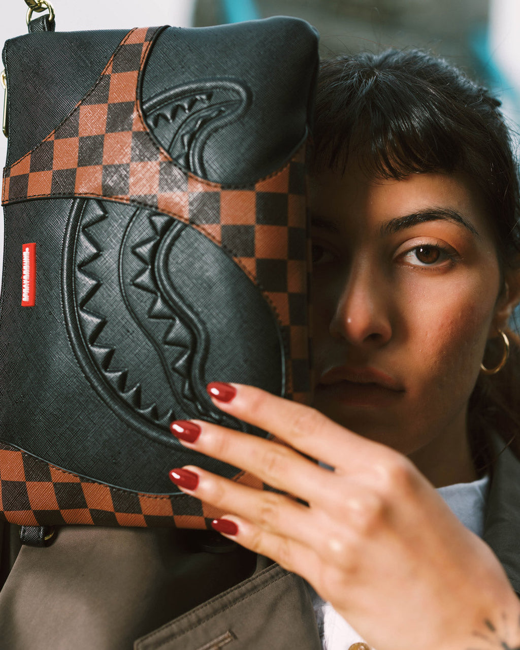 Limited Edition JETSTREAM SHADOW CROSSOVER CLUTCH