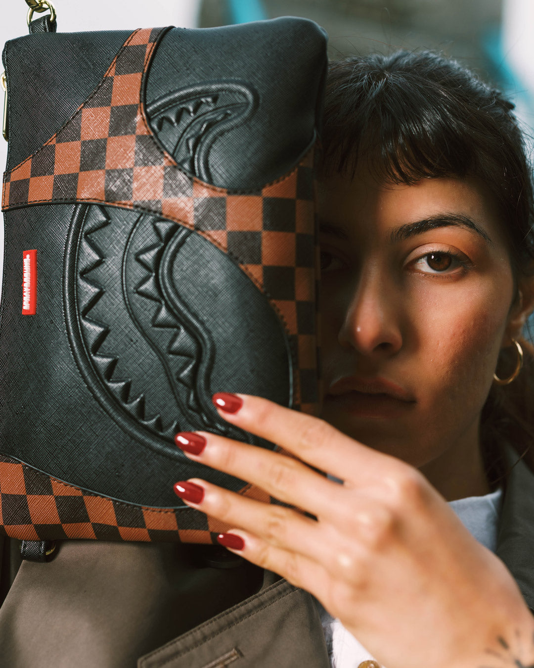 Limited Edition JETSTREAM SHADOW CROSSOVER CLUTCH