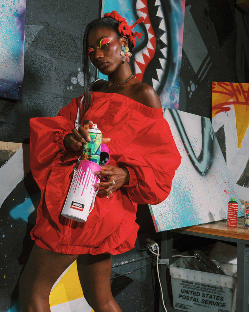 Limited Edition WYNWOOD WALLS COLLAB WATER BOTTLE OR SPRAYCAN HOLDER WHTPNK