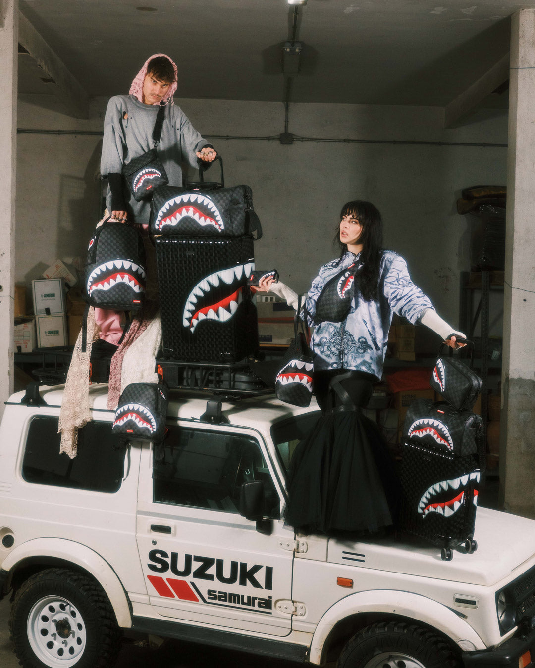 Limited Edition SHARKS IN PARIS HYPER PUFF SAVVY CROSSBODY