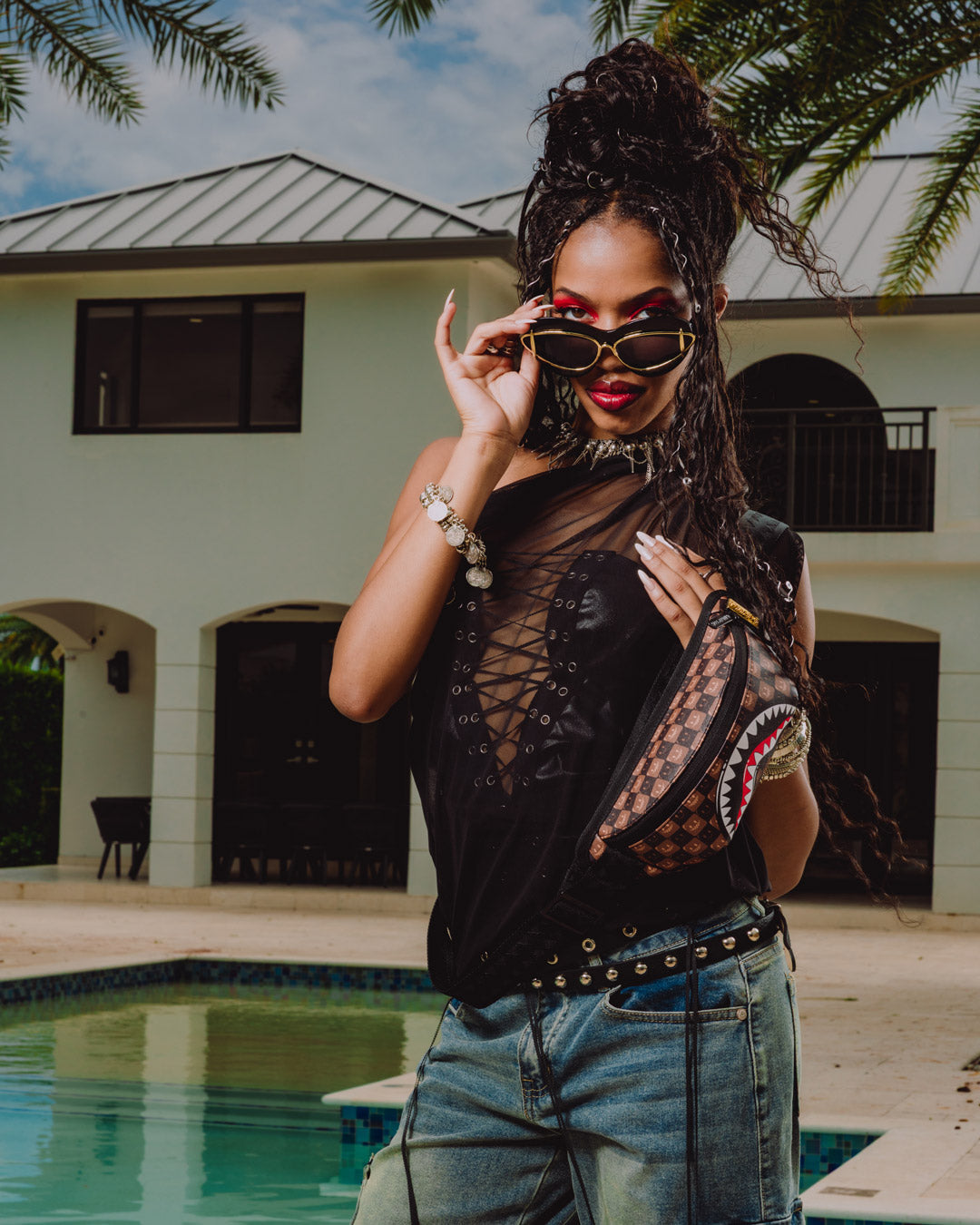 Limited Edition SHARKS IN PARIS GRIN & GRIND CROSSBODY