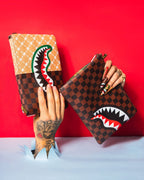 Limited Edition PARIS VS FLORENCE CROSSOVER CLUTCH