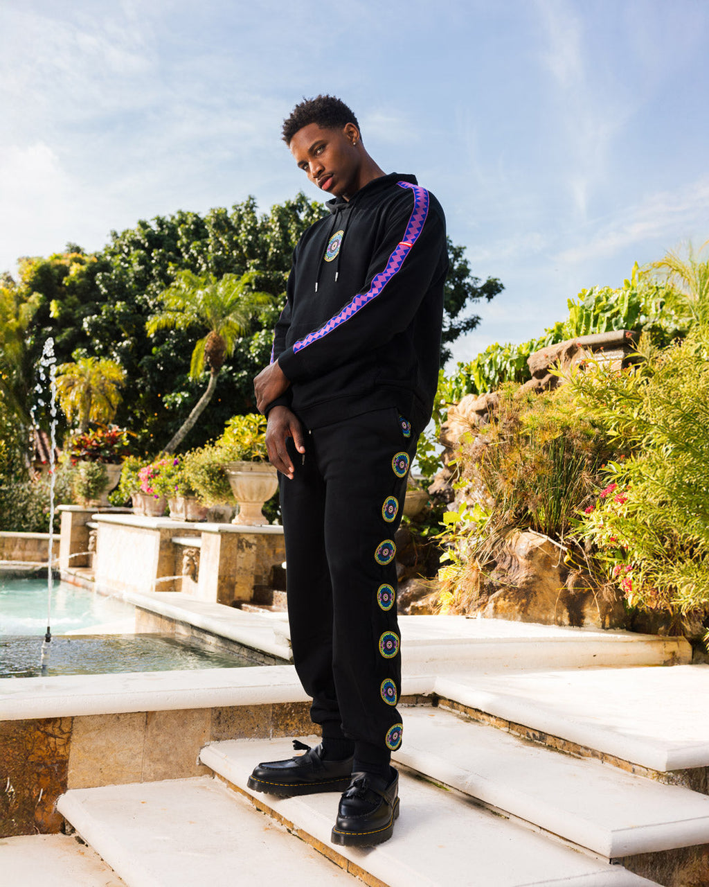 Limited Edition A.I. 12 BROOKLYN & BEYOND - SANDFLOWER COLLAB HOODY