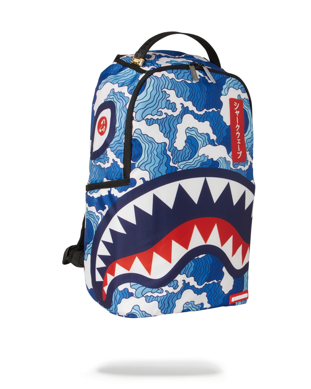 Limited Edition THE SHARK WAVE made from 100 recycled plastic bottles from the ocean