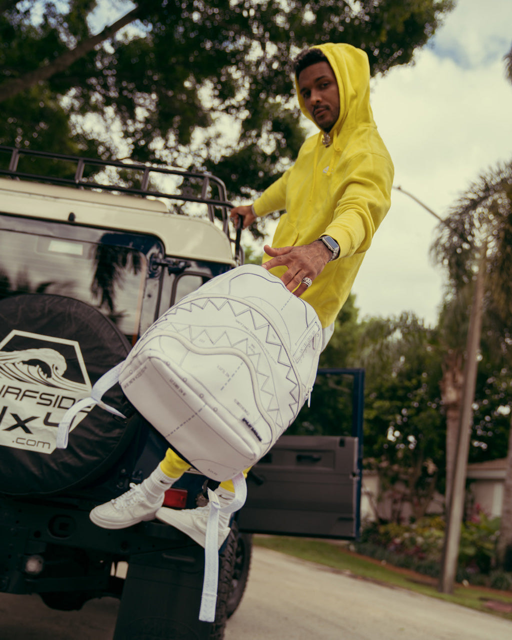 Limited Edition TECHNICAL CUT & SHARK BACKPACK DLXV