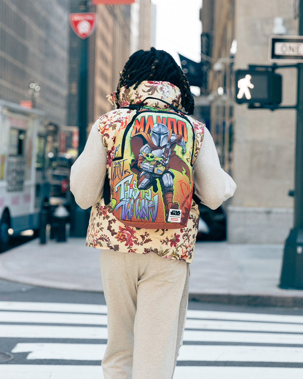 Limited Edition STAR WARS MANDO ON THE RUN BACKPACK DLXR