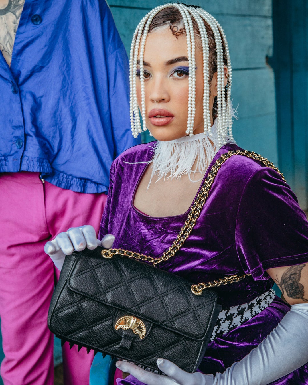 Limited Edition NOIR QUILT GOLD CHAIN SHARK HANDBAG