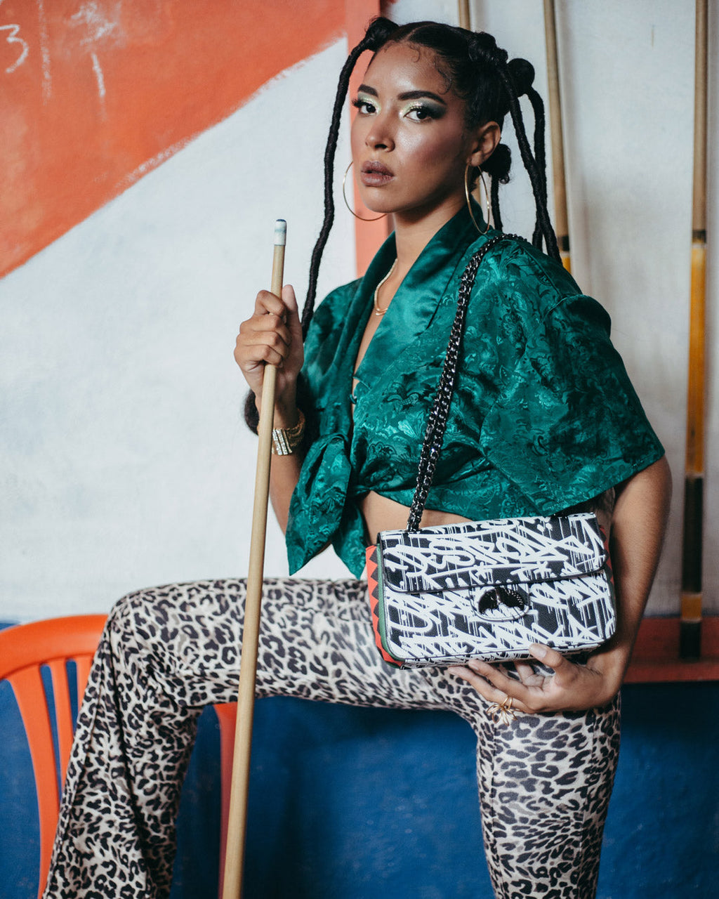 Limited Edition NIGHT NIGHT SHARKCHAIN HANDBAG