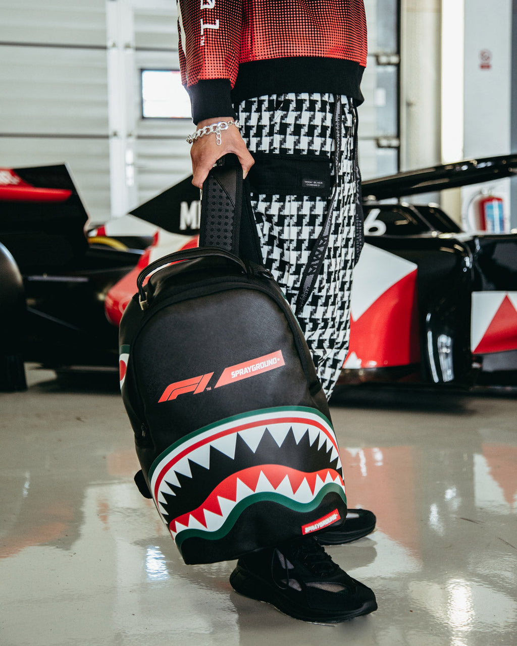 Limited Edition FORMULA 1 OFFICIAL RACE TEAM BACKPACK DLXV