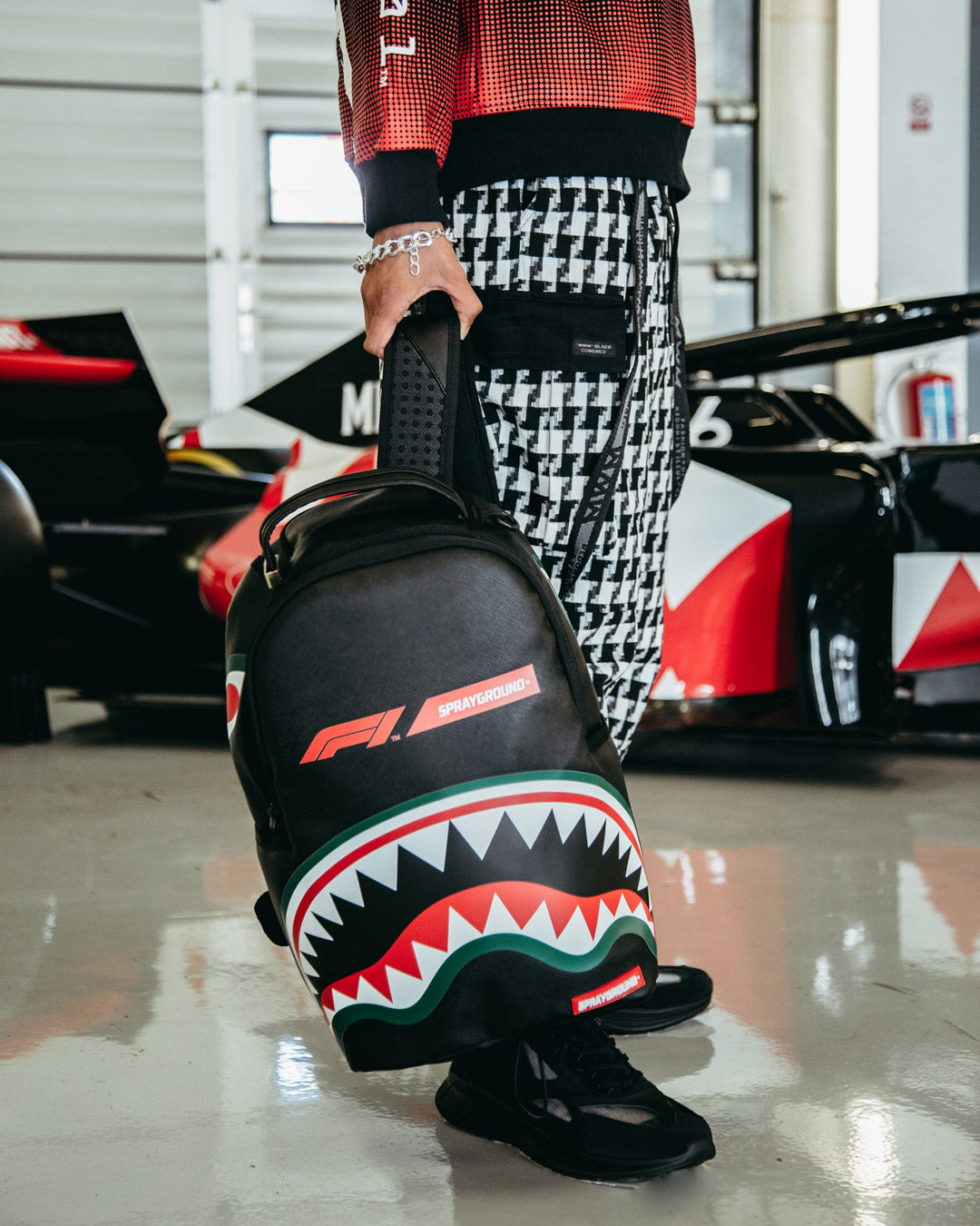 Limited Edition FORMULA 1 OFFICIAL RACE TEAM BACKPACK DLXV