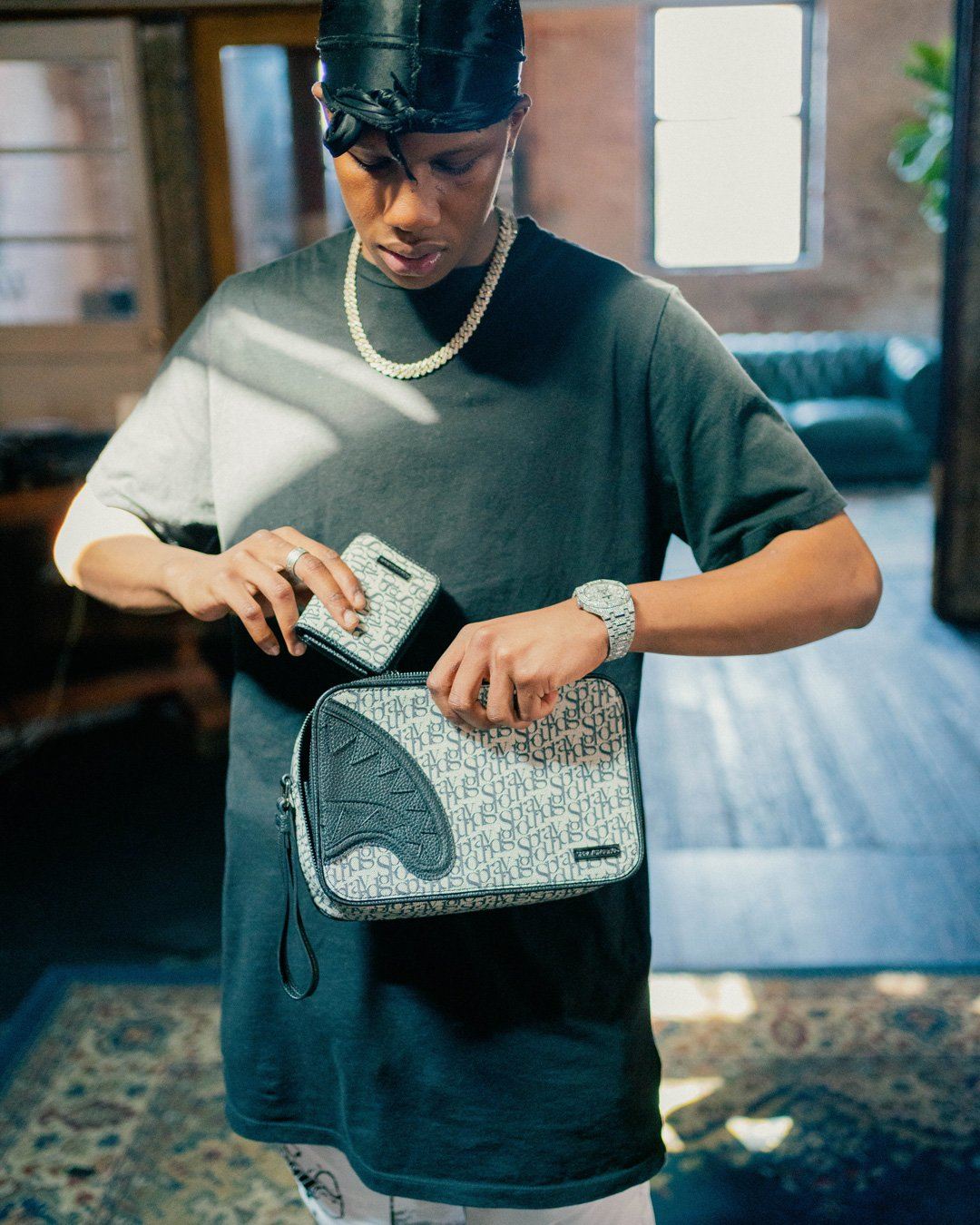 Limited Edition SG ALL DAY TOILETRY BAG
