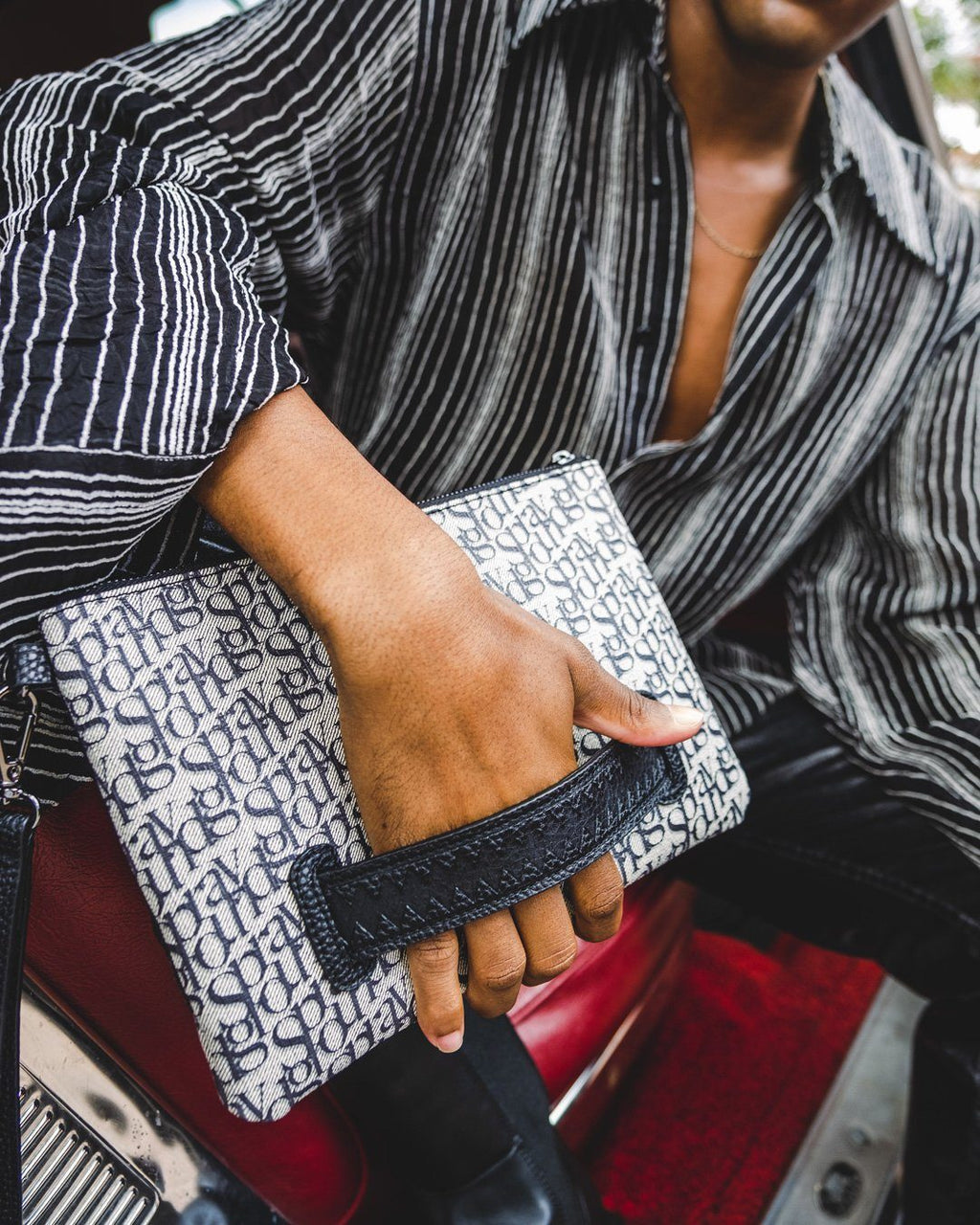 Limited Edition SG ALL DAY CROSSOVER CLUTCH