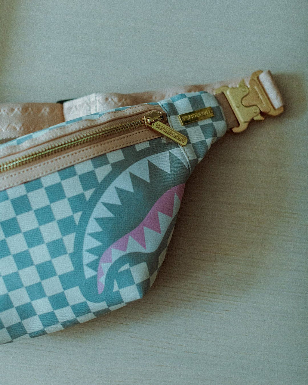 Limited Edition ROSE ALL DAY LA PALAIS SAVVY CROSSBODY