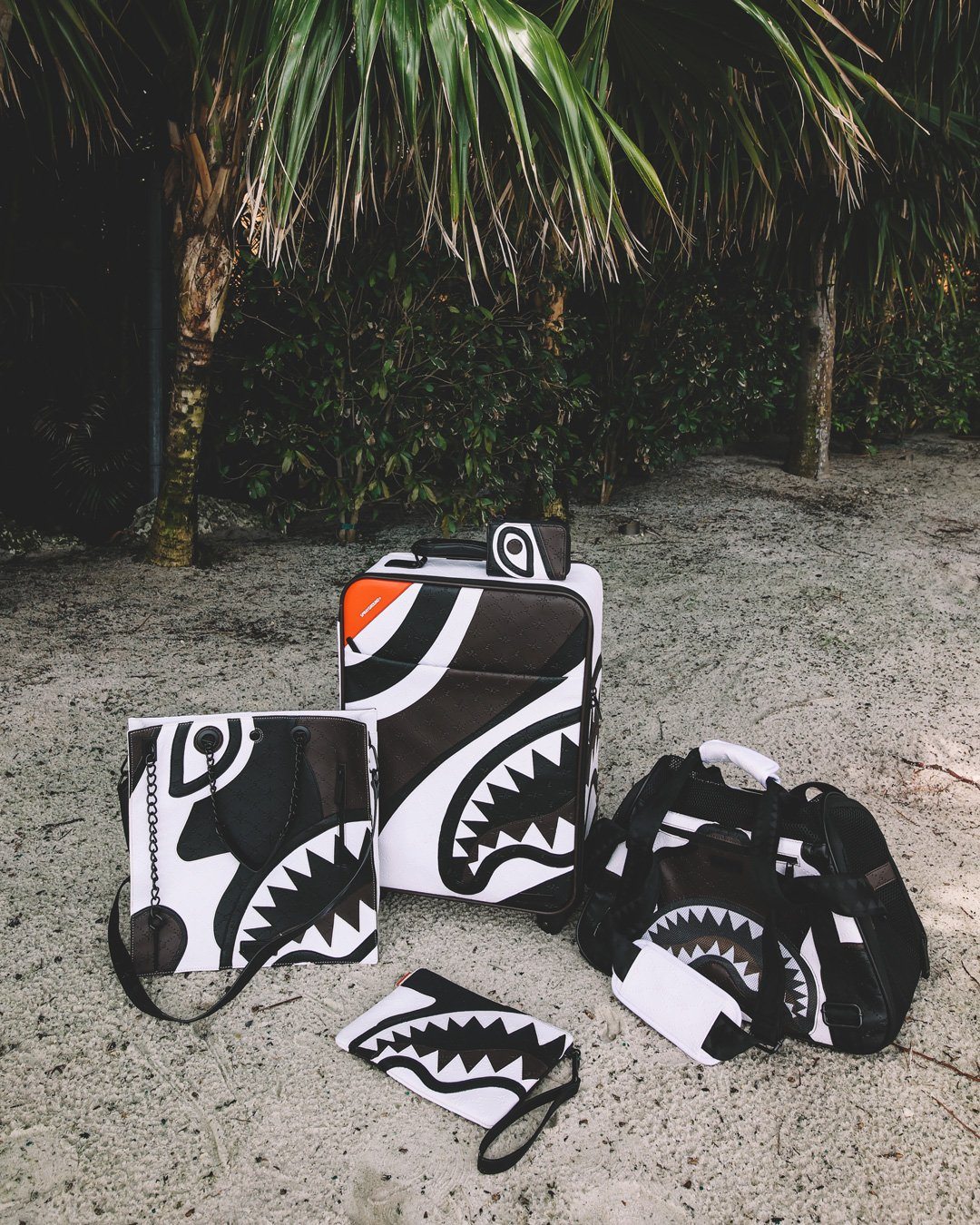 Limited Edition V.V.I.P. PET CARRIER