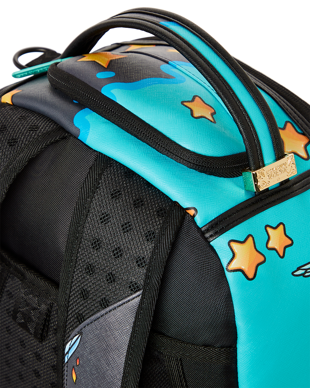 Limited Edition DAZED & SHARK DOUBLE LIFE WITH REMOVABLE EYE PATCHES