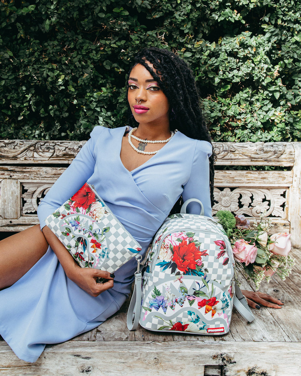 Limited Edition JARDIN DU PALAIS CROSSOVER CLUTCH