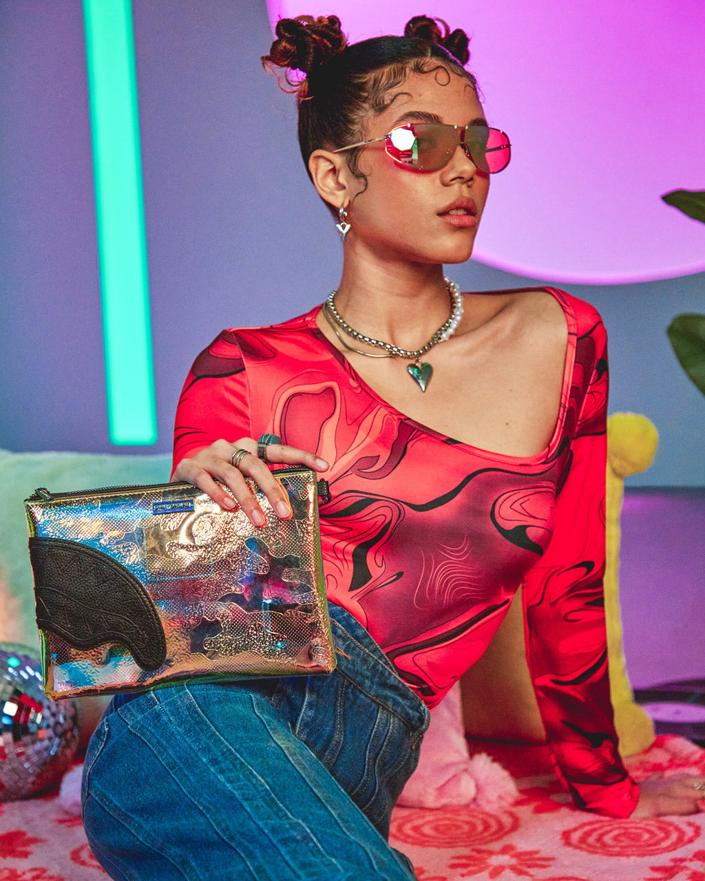Limited Edition MAGIC CITY CROSSOVER CLUTCH