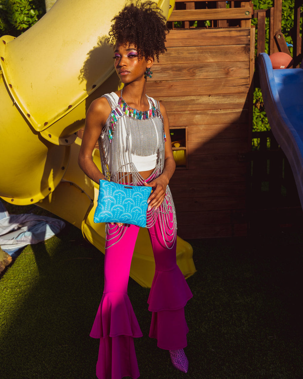 Limited Edition ILLUCHAINS TURQ CROSSOVER CLUTCH