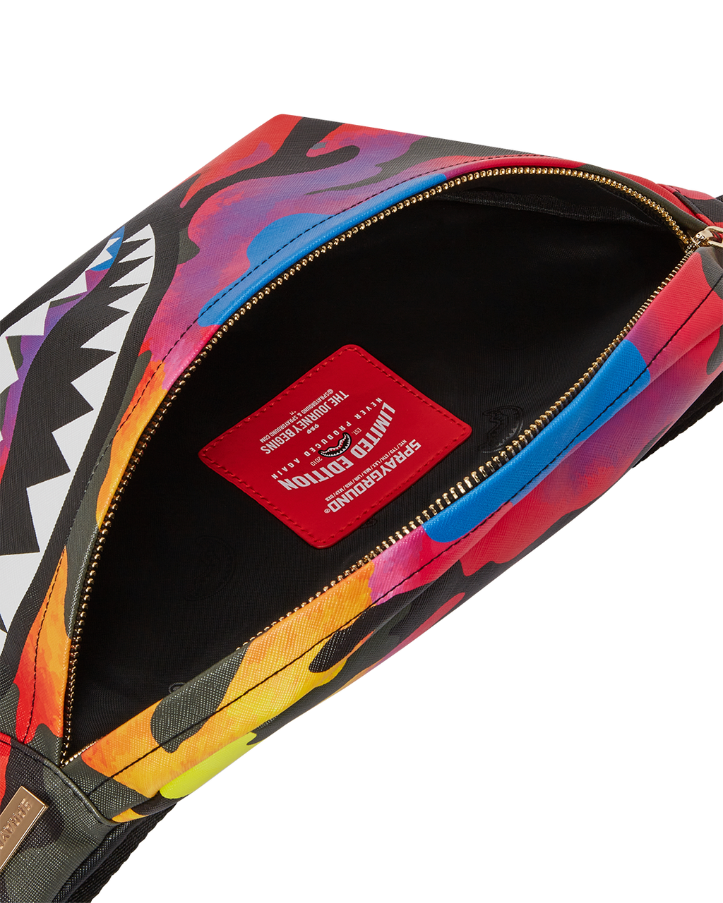 Limited Edition CAMOBURST SAVVY CROSSBODY