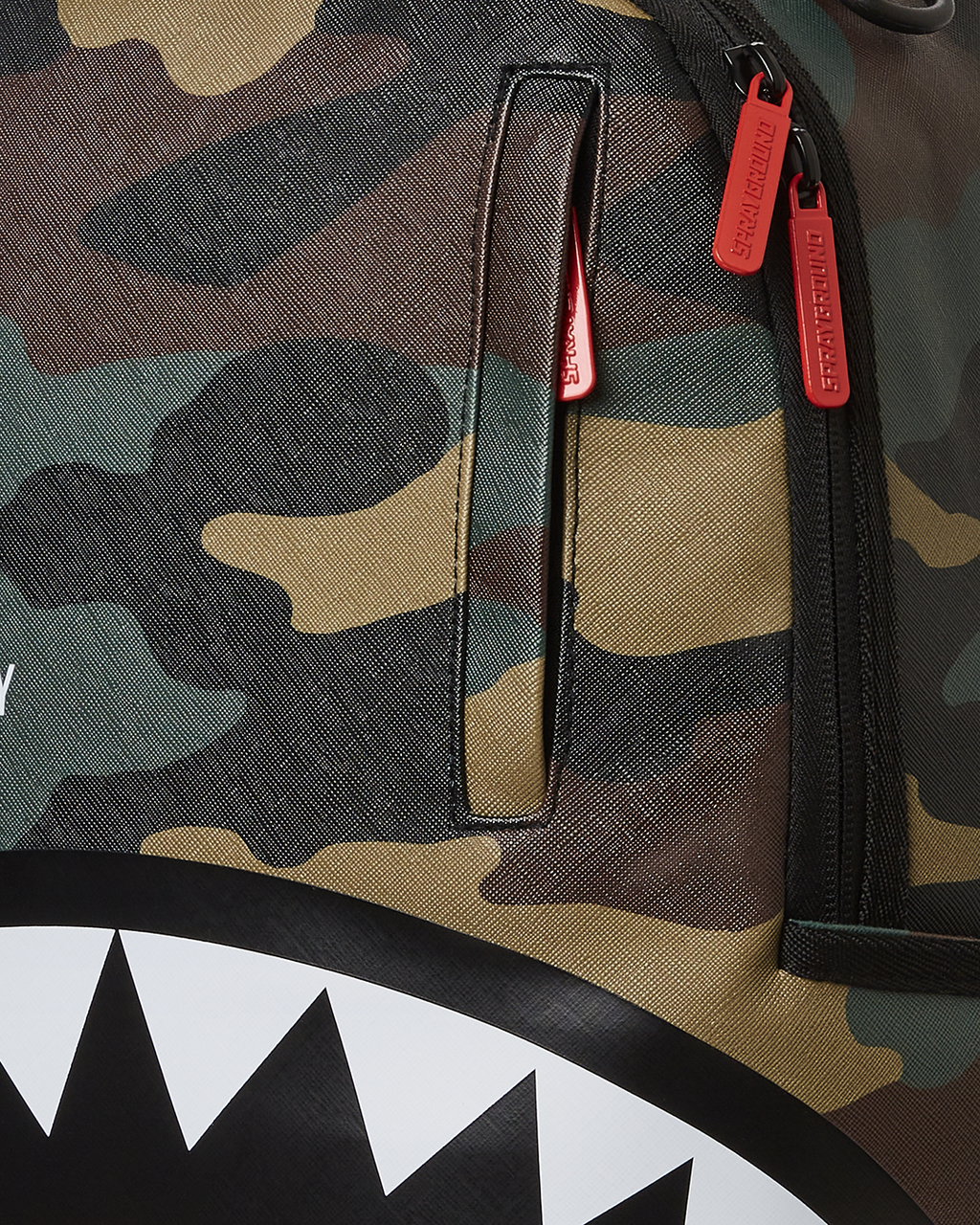 Limited Edition SHARK CENTRAL OUTPOST DLXV