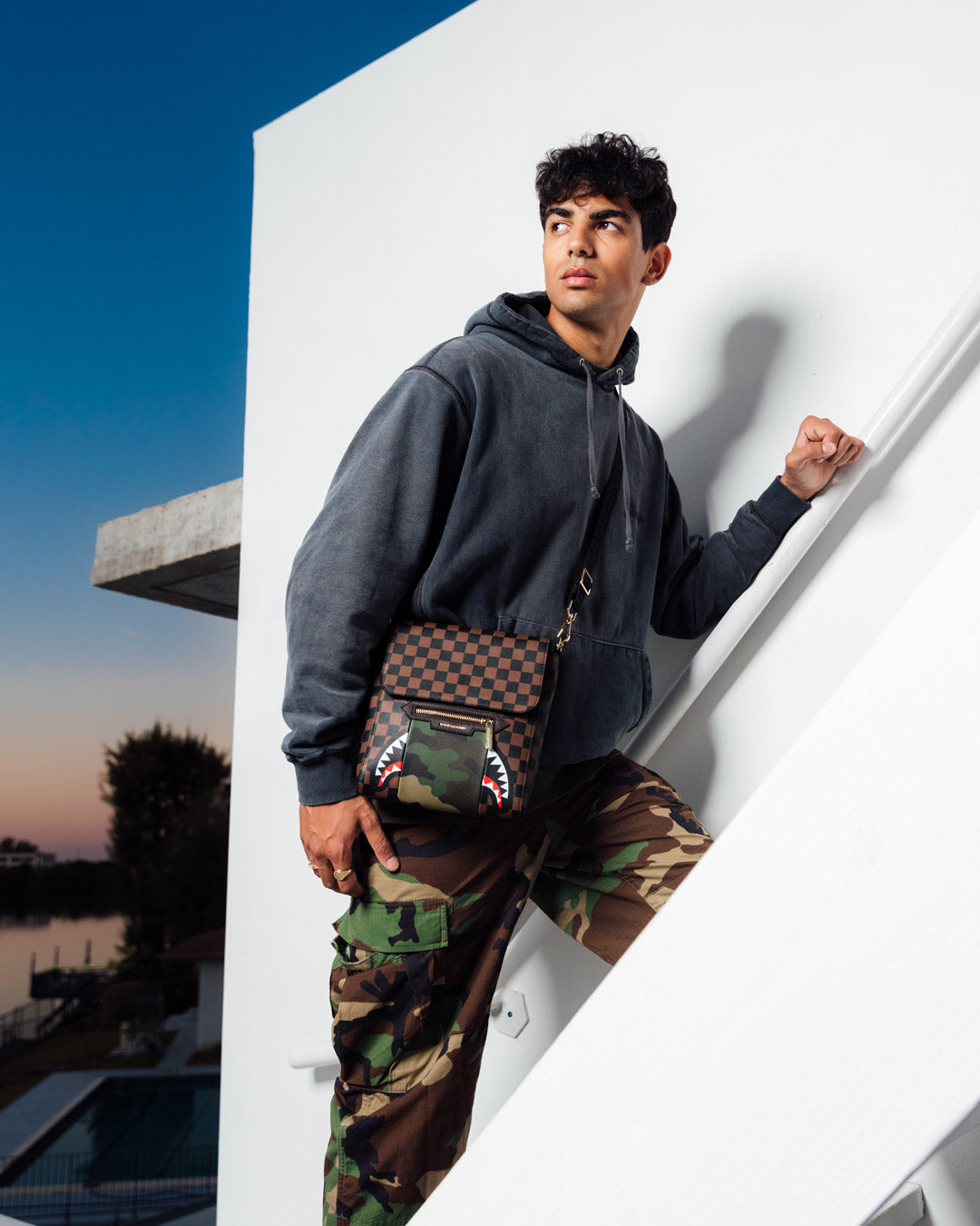 Limited Edition EXTERIOR GOLD ZIP POCKET SHARKS IN PARIS MESSENGER SLING BAG