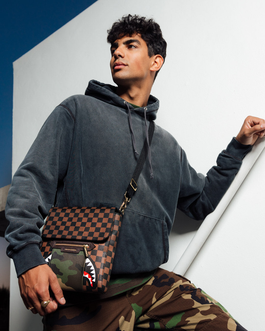 Limited Edition EXTERIOR GOLD ZIP POCKET SHARKS IN PARIS MESSENGER SLING BAG