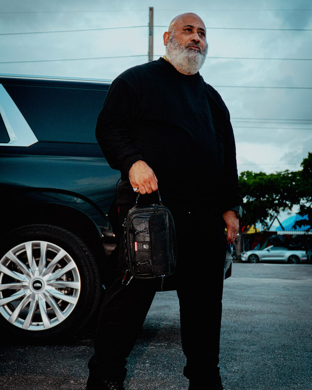 Limited Edition JAMES FIRST CLASS TYCOON TRAVELER CROSSBODY