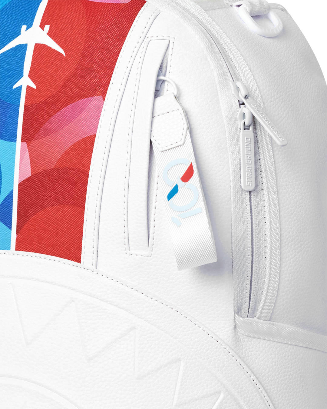 Limited Edition AMERICAN AIRLINES MAXIMUM ALTITUDE BACKPACK WHITE