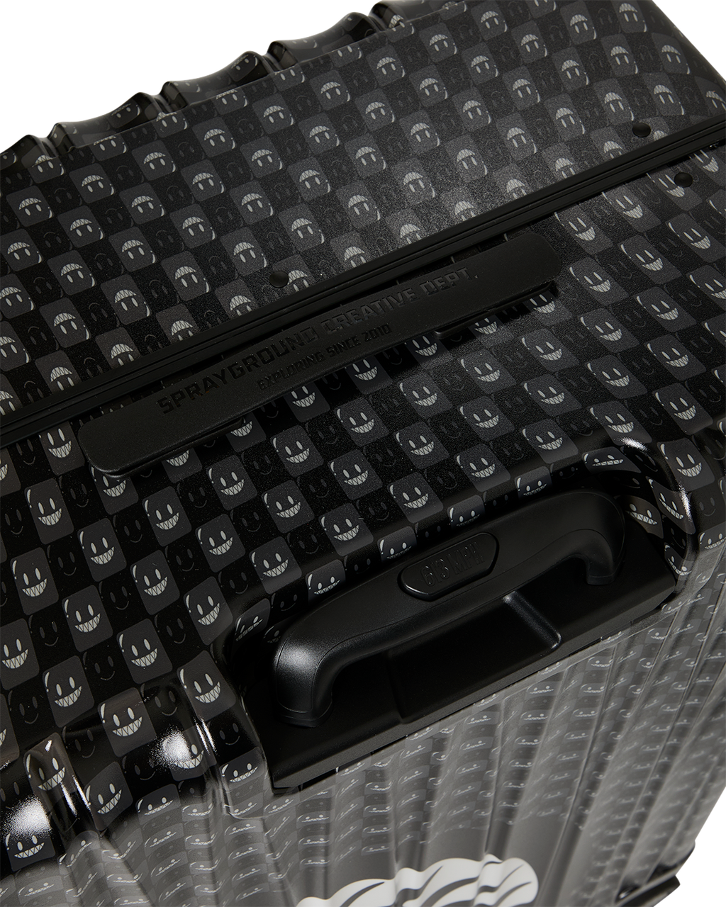 Limited Edition SHINOBI SHARKS IN PARIS FULL-SIZE LUGGAGE