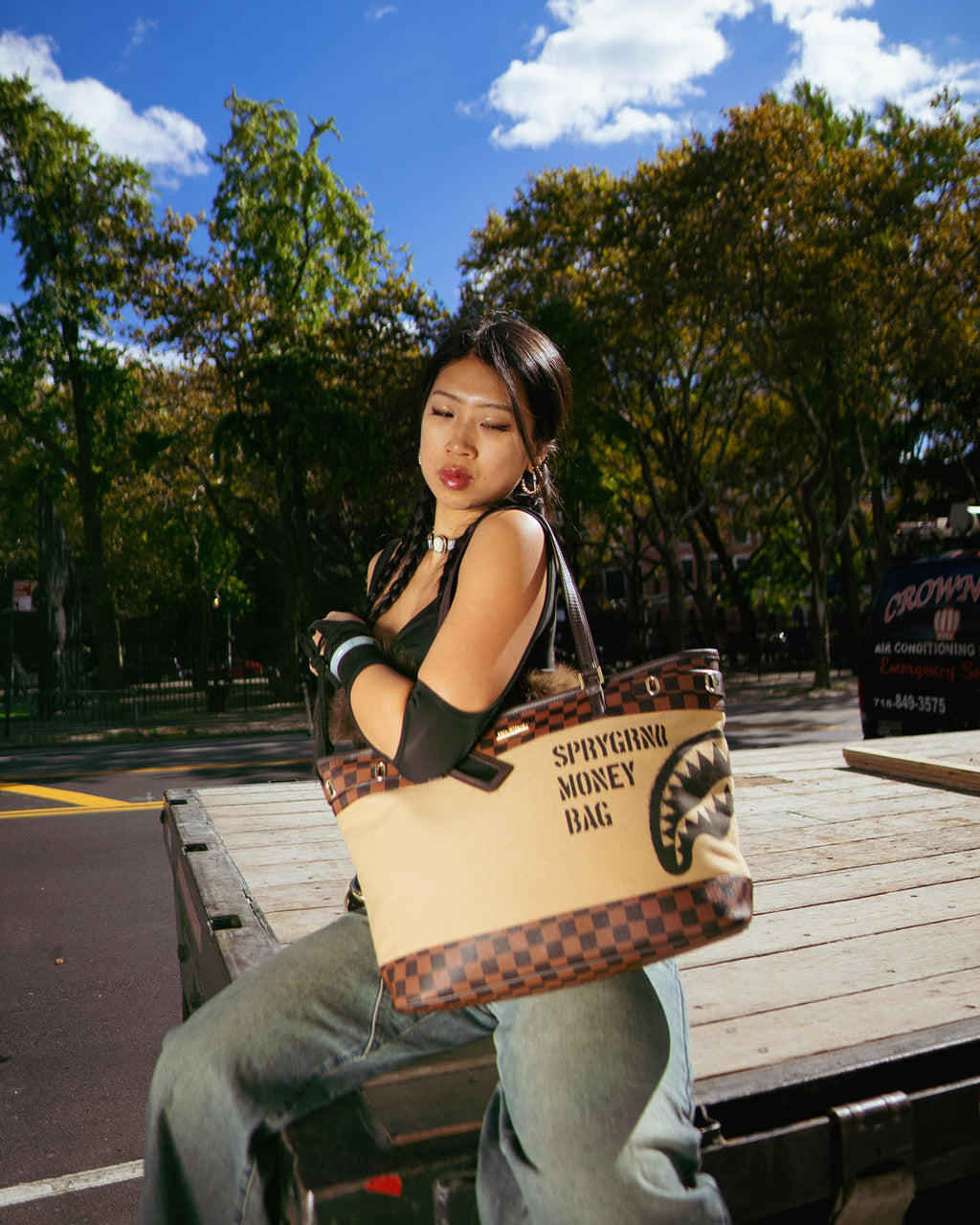 Limited Edition SPRAYGROUND MONEY BAG TOTE