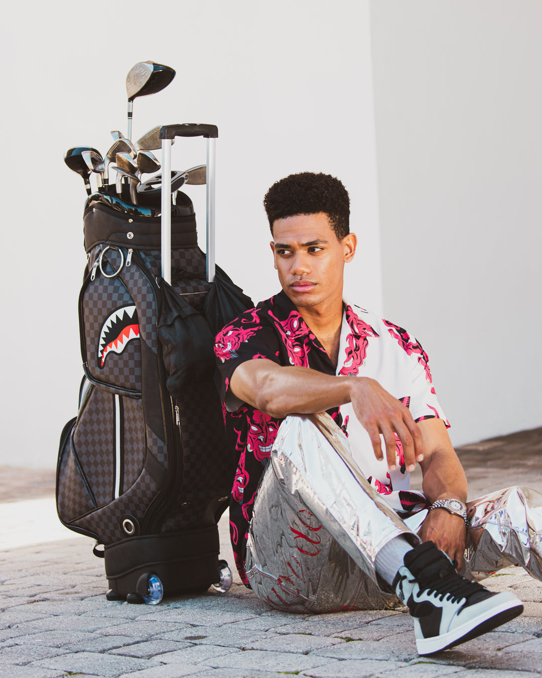 Limited Edition HENNY AIIR TO THE THRONE PRO GOLF BAG