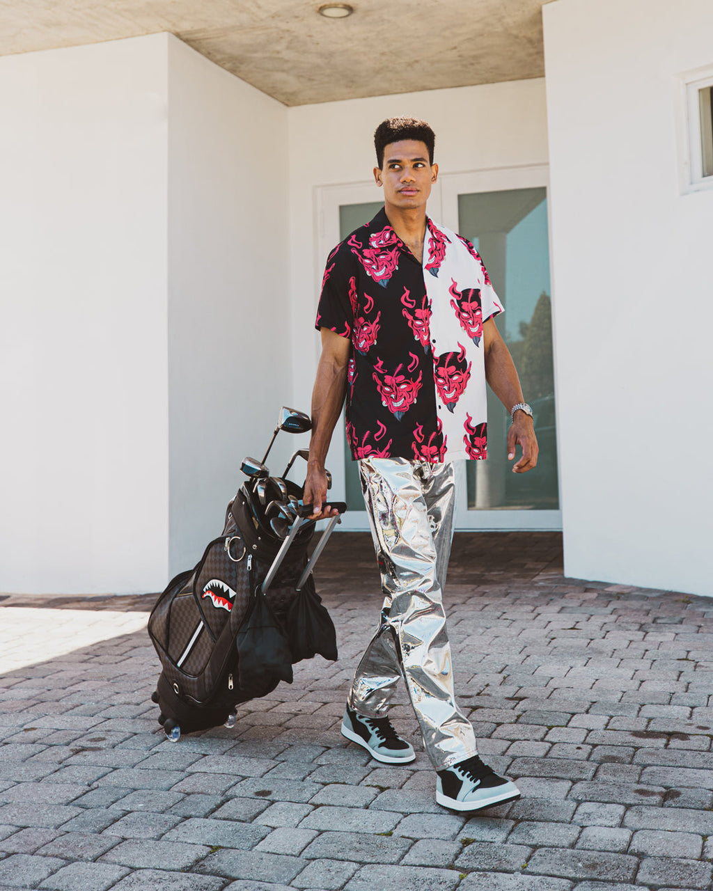 Limited Edition HENNY AIIR TO THE THRONE PRO GOLF BAG