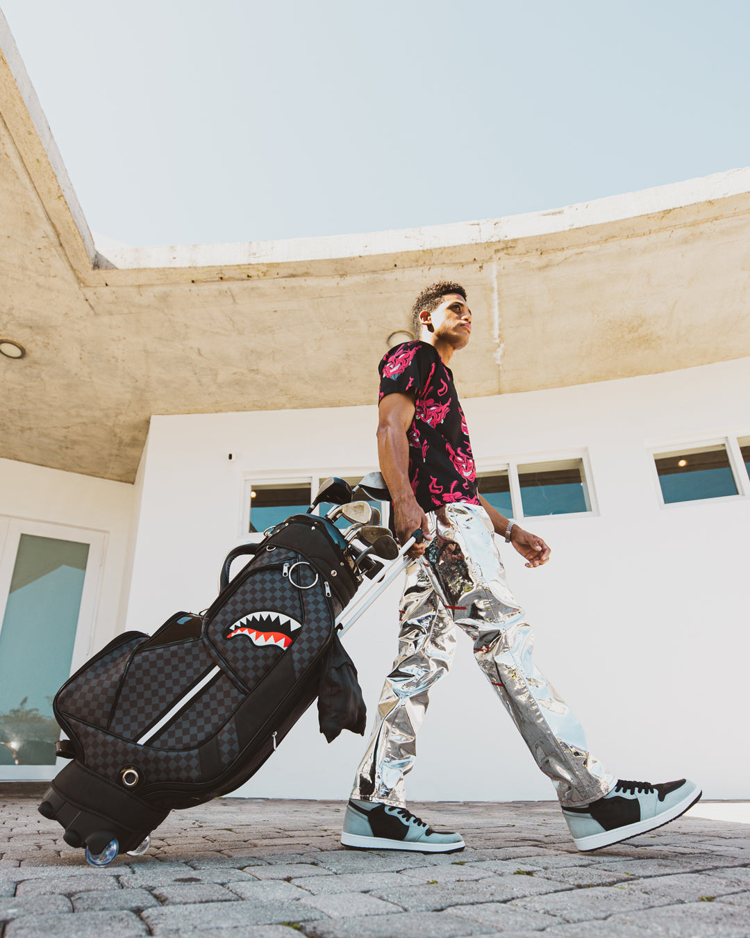 Limited Edition HENNY AIIR TO THE THRONE PRO GOLF BAG