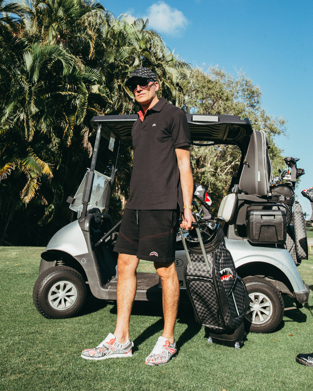 Limited Edition HENNY AIIR TO THE THRONE PRO GOLF BAG