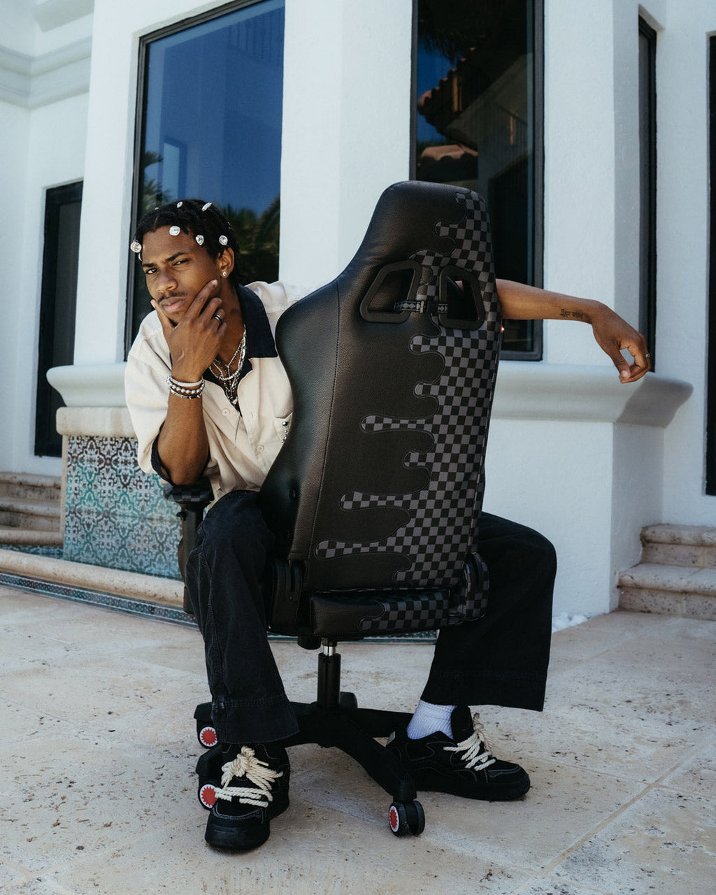 Limited Edition SPEED SHARK SIDE SWIPE GAMING CHAIR
