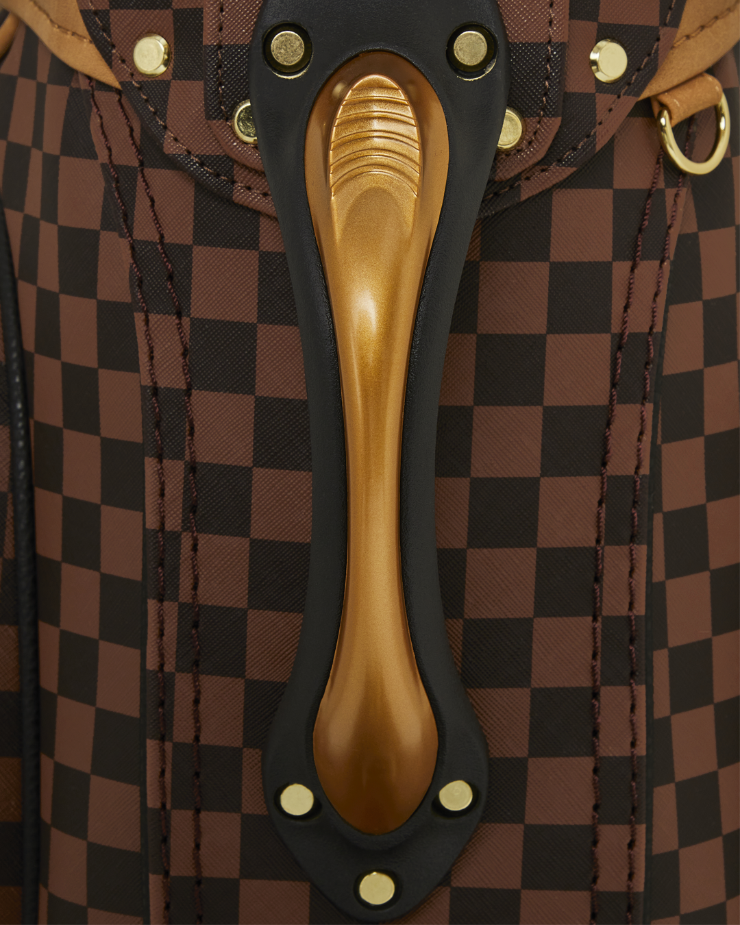 Limited Edition HENNYVILLE GOLF BAG