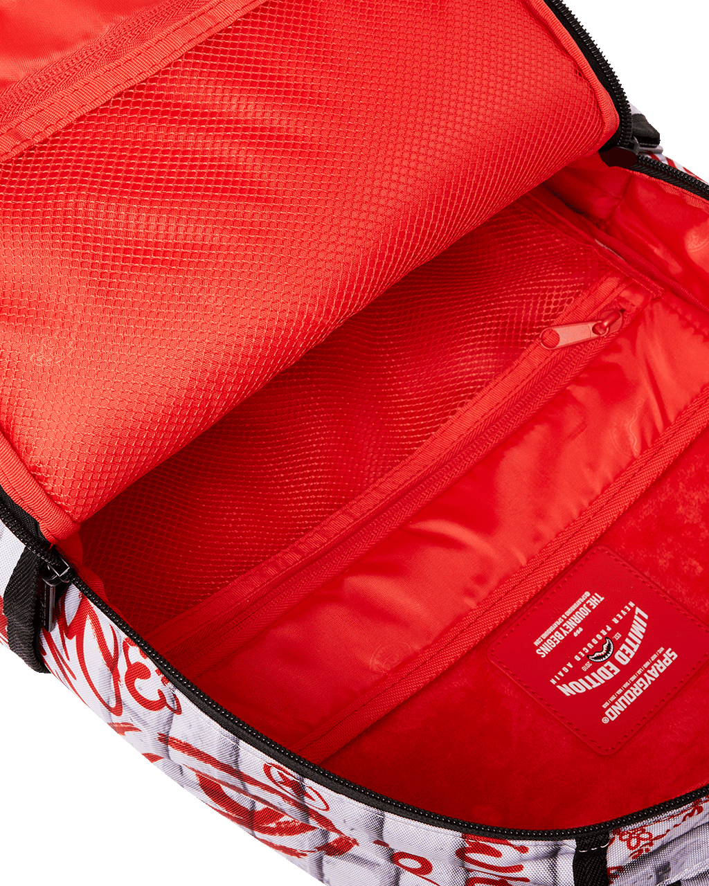 Limited Edition LOONEY TUNES BUGS BUNNY CITY BACKPACK