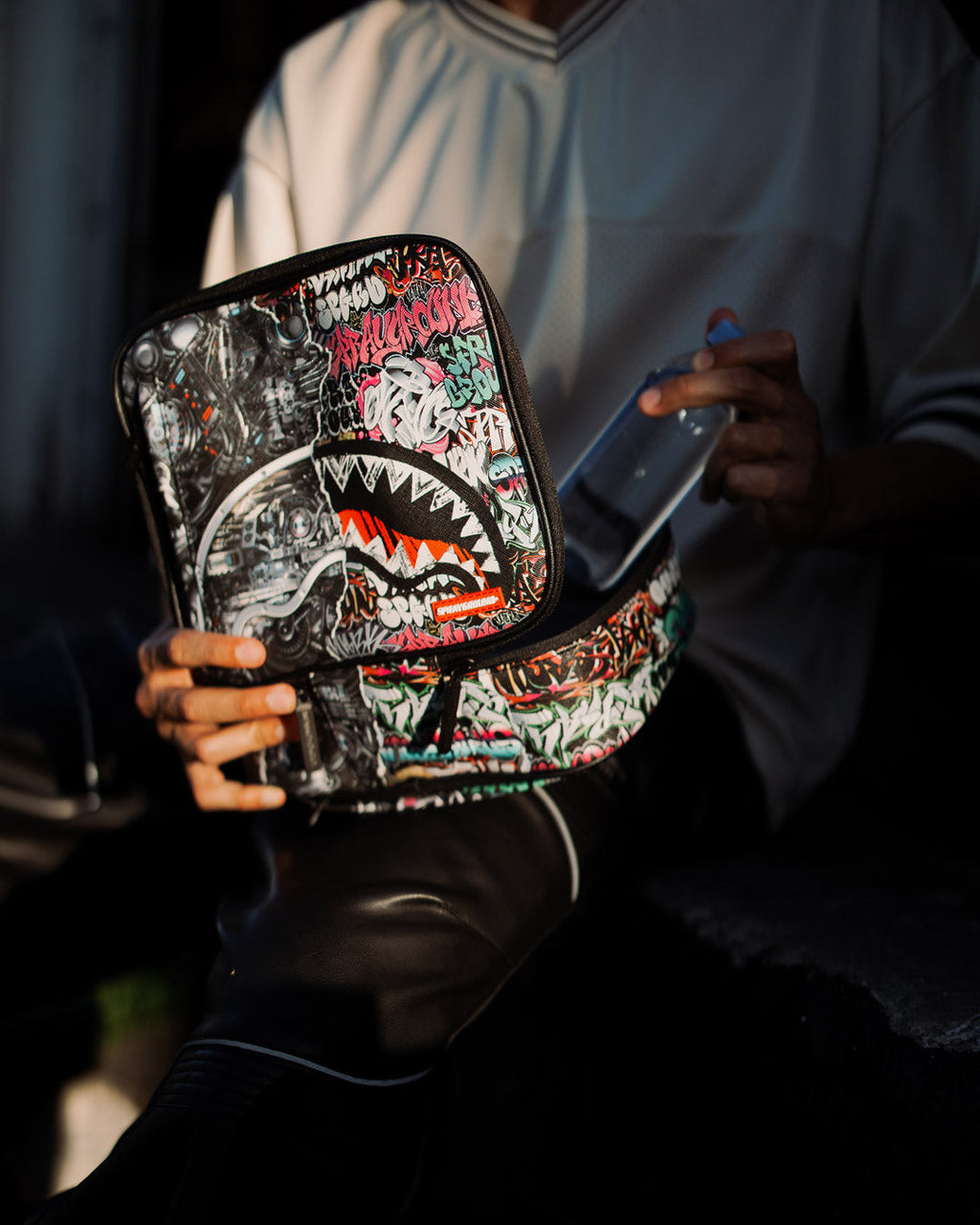 Limited Edition NEW CITY ANDROID LUNCHBOX