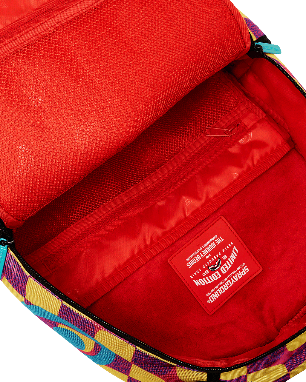 Limited Edition SNOOPY CHILLWAVE DLX BACKPACK