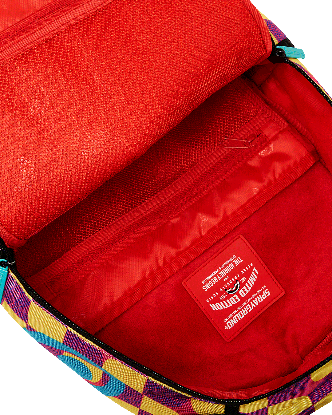 Limited Edition SNOOPY CHILLWAVE DLX BACKPACK